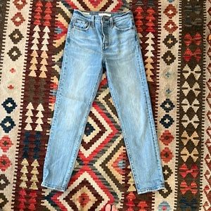 Levi’s Wedgie fit jeans with 1% stretch size 23